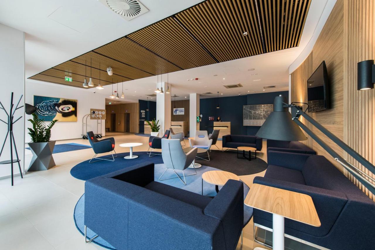Holiday Inn Express Warsaw - Mokotow By Ihg Eksteriør billede