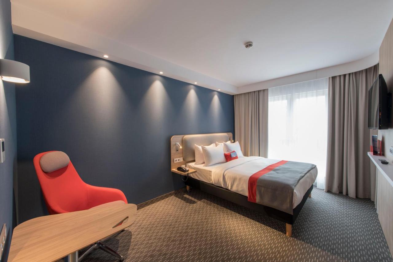 Holiday Inn Express Warsaw - Mokotow By Ihg Eksteriør billede