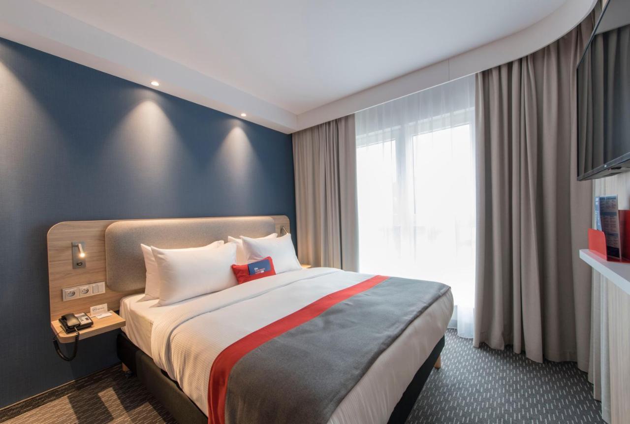 Holiday Inn Express Warsaw - Mokotow By Ihg Eksteriør billede