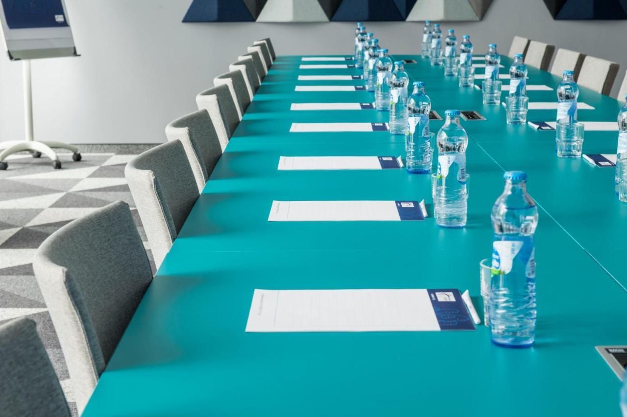 Holiday Inn Express Warsaw - Mokotow By Ihg Eksteriør billede