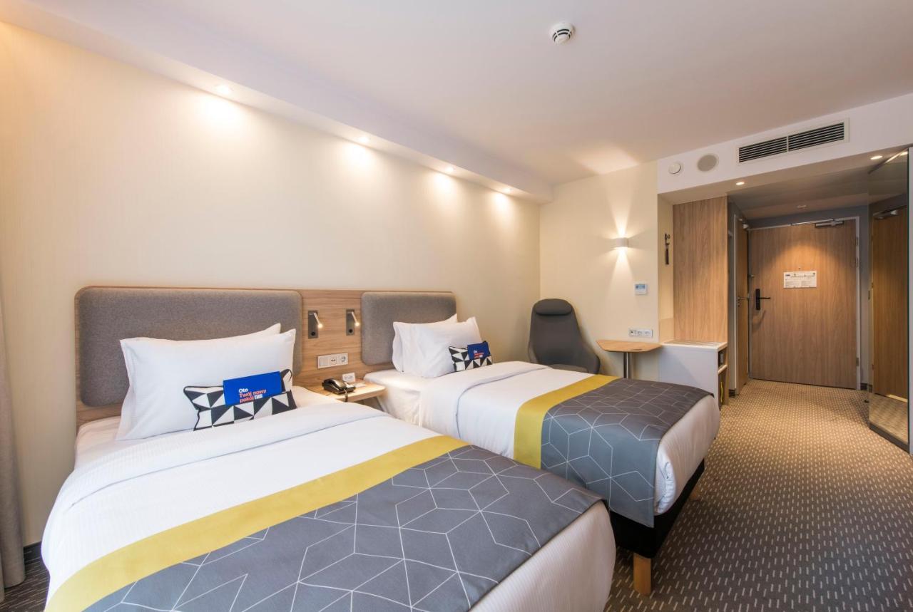Holiday Inn Express Warsaw - Mokotow By Ihg Eksteriør billede