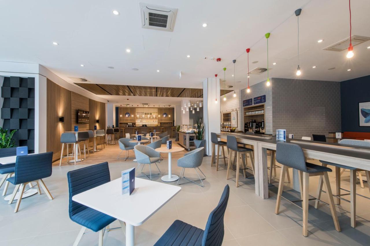 Holiday Inn Express Warsaw - Mokotow By Ihg Eksteriør billede