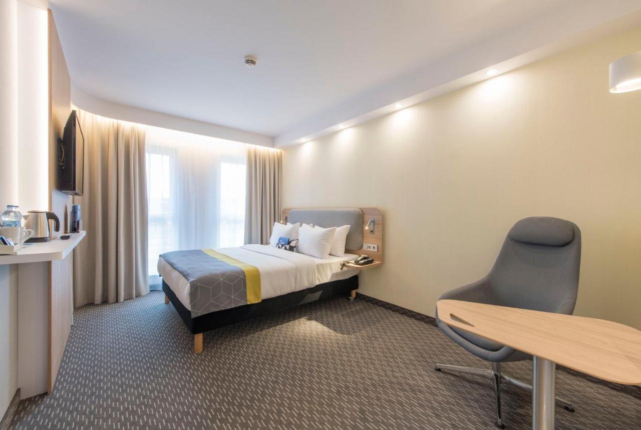 Holiday Inn Express Warsaw - Mokotow By Ihg Eksteriør billede