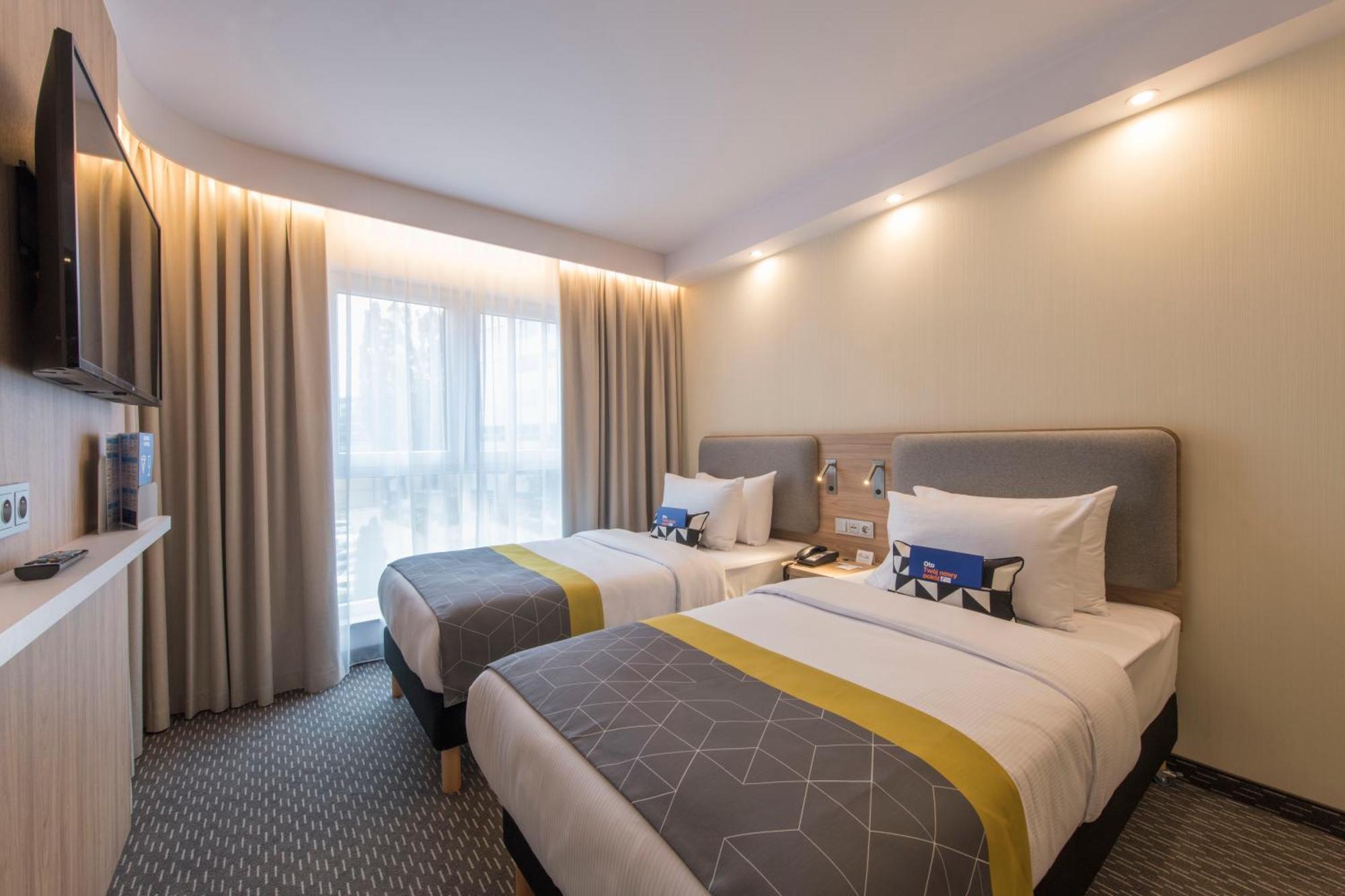 Holiday Inn Express Warsaw - Mokotow By Ihg Eksteriør billede